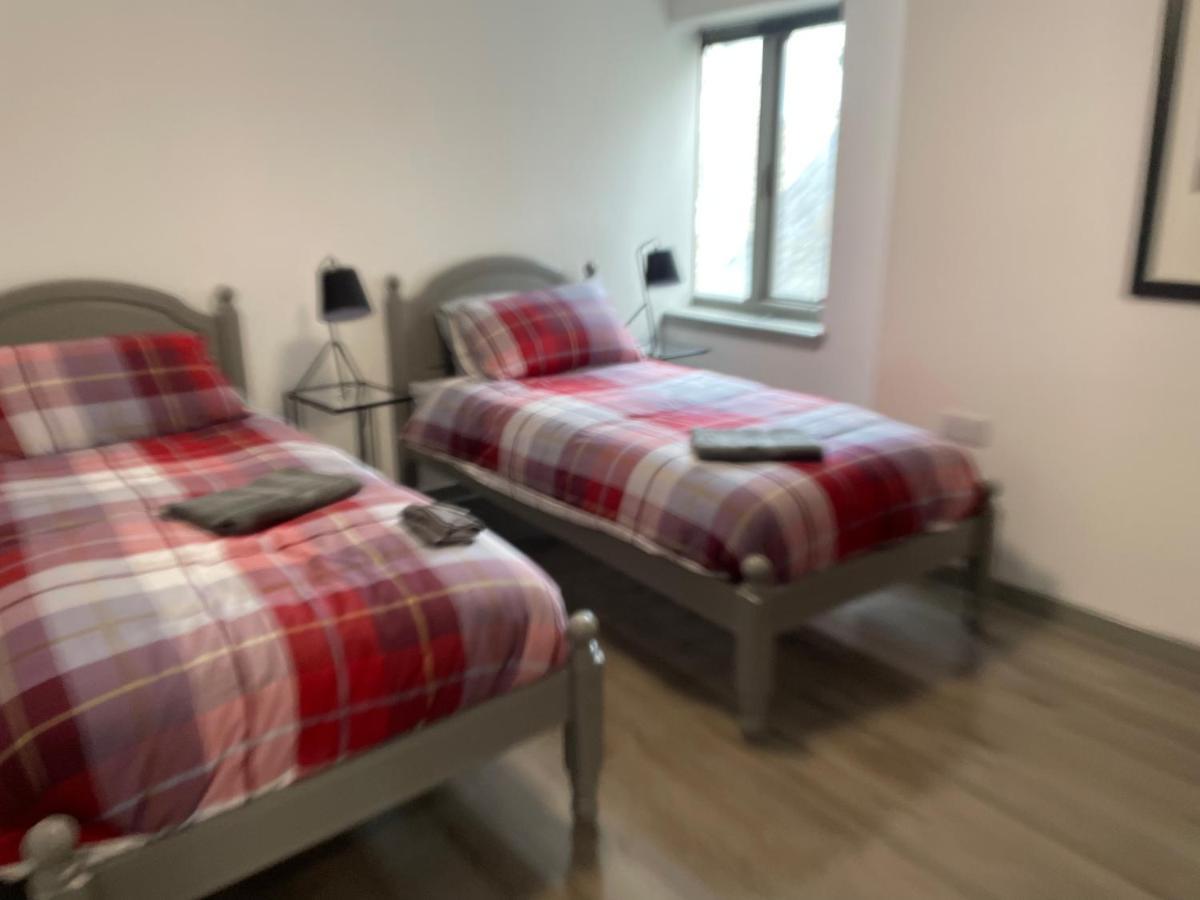Rooms In إينفيرنيس المظهر الخارجي الصورة