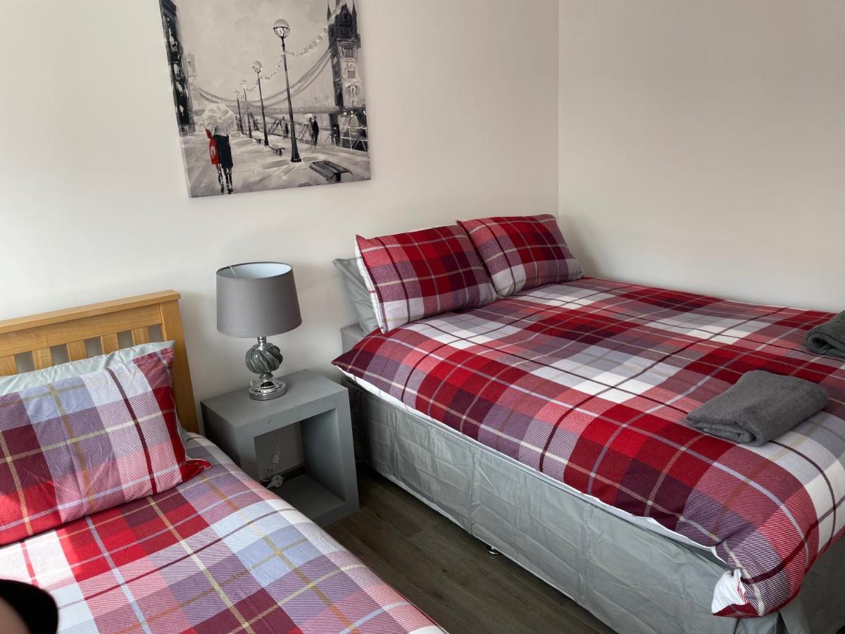 Rooms In إينفيرنيس المظهر الخارجي الصورة
