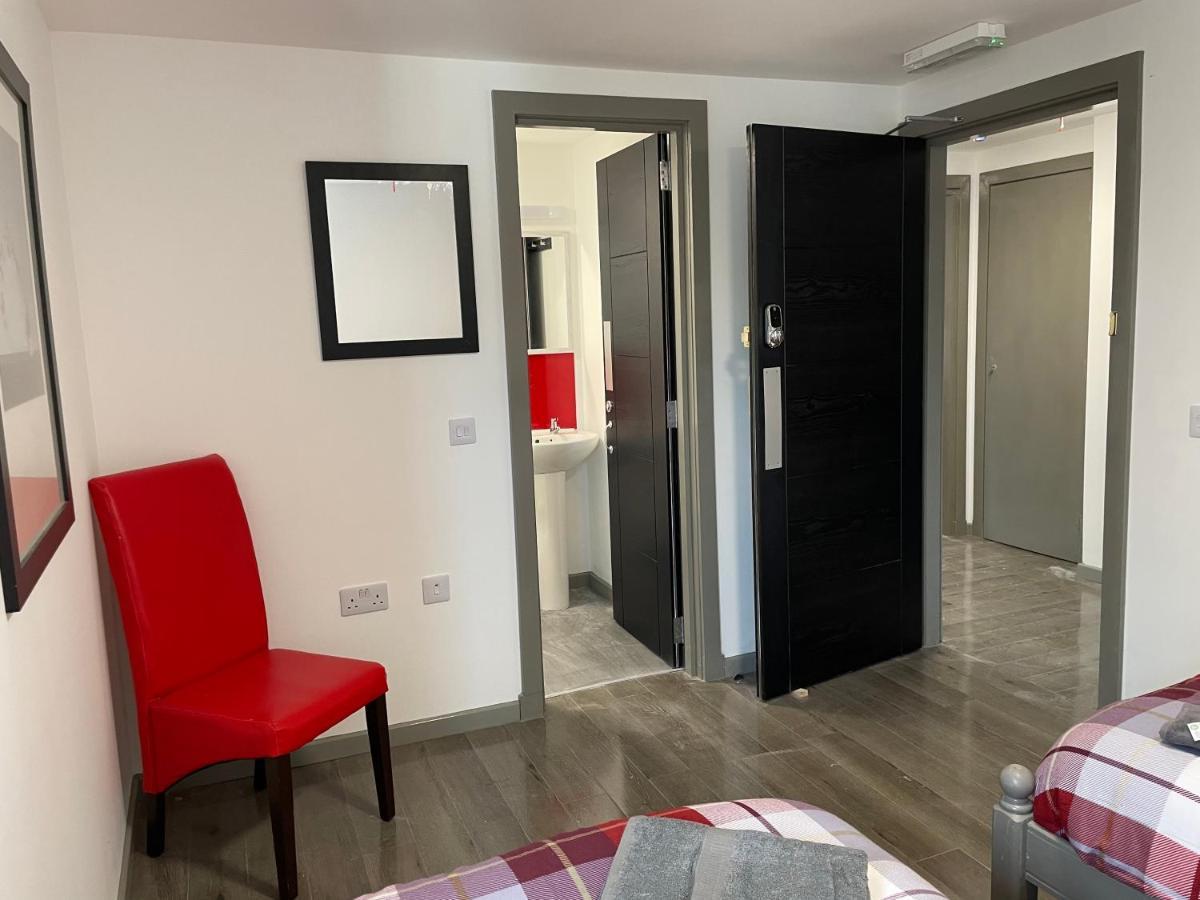 Rooms In إينفيرنيس المظهر الخارجي الصورة