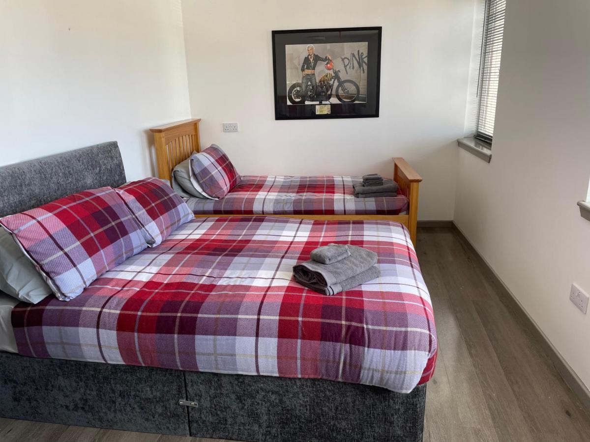 Rooms In إينفيرنيس المظهر الخارجي الصورة